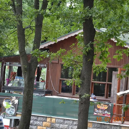 Sakarya Il Ormani Tabiat Parki Evleri